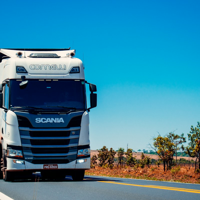 DUMP TRUCKS